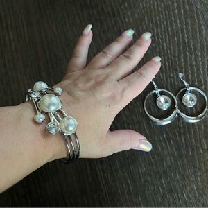 Custom Jewelry Set chunky earrings and cuff bracelet, faux pearls & rhinestone